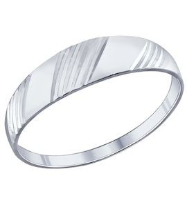 Кольцо из серебра с алмазной гранью 94011698