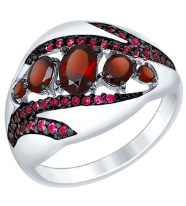Серебряное кольцо с фианитами и гранатами 92011416