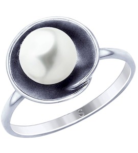 Кольцо из чернёного серебра с жемчугом 95010124