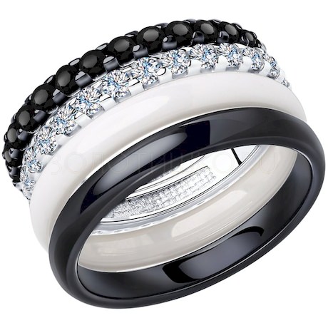 Кольцо из серебра с белыми и чёрными керамическими вставками и фианитами 94013020